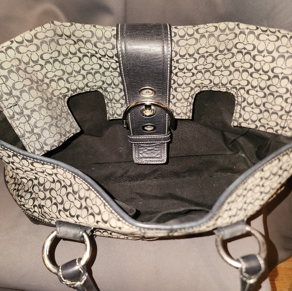 Coach F10929 Black Signature C Satchel - Picture 7 of 9